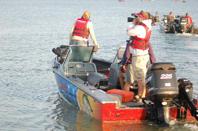 12277277-60E7-4A90-B852-52BC6BF80058