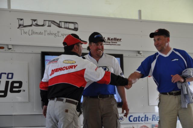 15A14C4D-1B23-4330-9021-EF2D0817A8AF