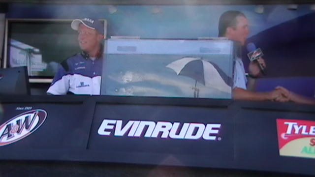 16A32A11-BAD2-4D52-98DC-9E4C0D16912D