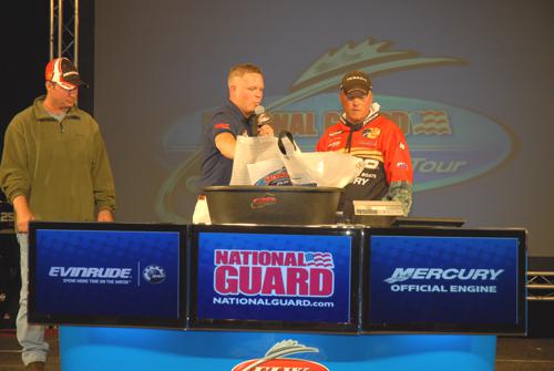 18967F1C-02AA-473A-BCBE-45F68F587CEE