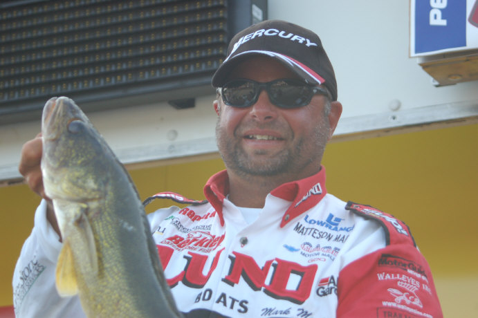 18DA2E46-2721-4871-8124-8D993A8F5023