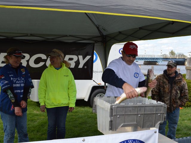 1A9BCCC2-37E9-4FB9-AB5E-756BA9289317