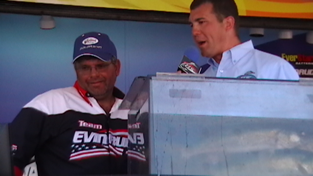 1BB7150F-6510-48D3-A957-9C7075E4293E