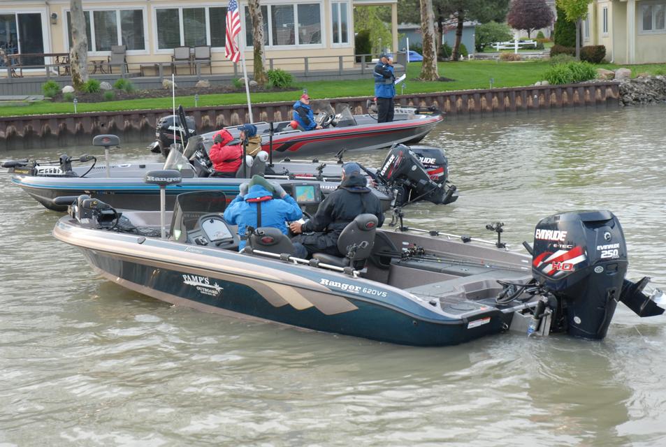 1ECAA786-2138-4A85-9CF4-0ADCD6F2945C