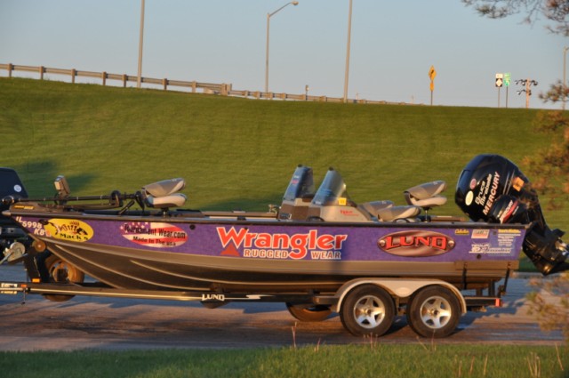 1F4BA75F-789D-4887-94FD-9975361186E4