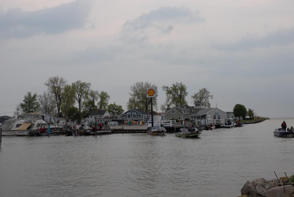 1F855BA8-C358-44BB-A515-99F06C8DFE2D