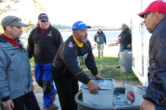 232A45AE-730F-439C-B1C5-71FE8A99295D