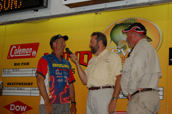 23F3BD54-263C-425C-8CF5-EDBBE6C3FE39