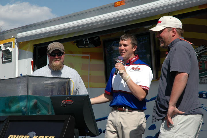 24B7CD98-163D-489A-BB5B-1EC62E3B3623