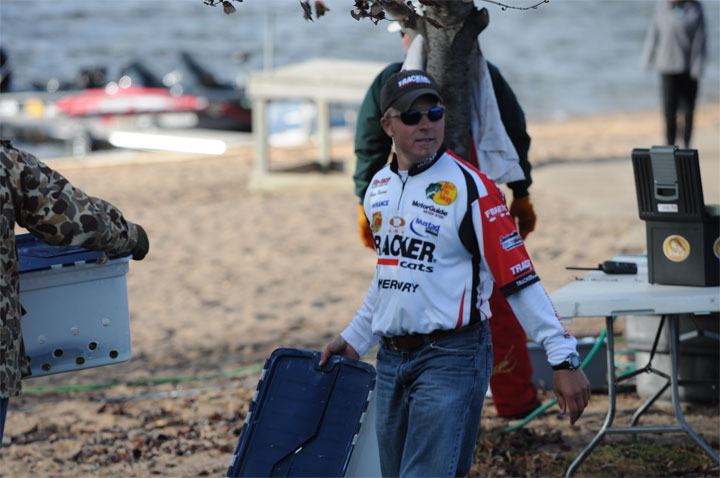 24E9DDD9-156E-440E-B7BB-F076CD0ABA86