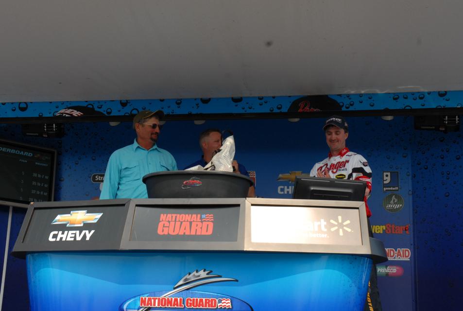 2838BC83-ECD1-489B-A0E2-223F33AC00E9