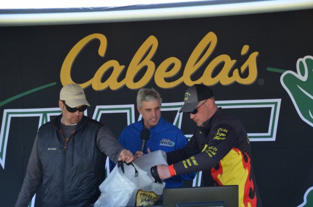 29A0EBE1-B273-4B0F-B075-13197590F156