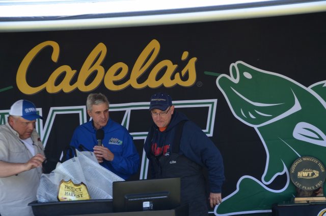 29D6F1AA-1ACC-4CAA-9C71-1149F46271C6