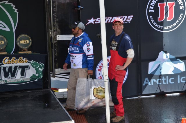 2A58CCA4-608F-43C0-A70E-0CD3997F1D79