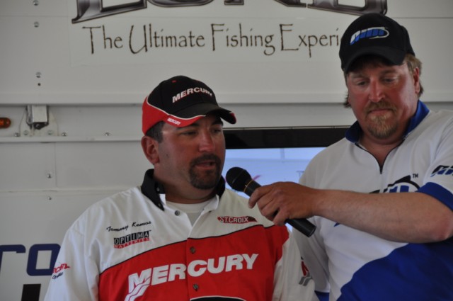 2AC82CFE-81B2-4A0B-AEF2-7C9F0A6106F4