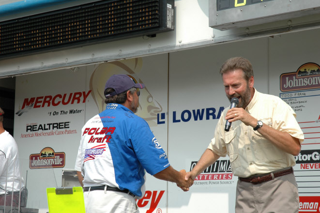 2ADD68C4-02B1-423D-A798-7591FD27DE7E