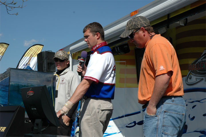 2AF5B527-AA78-4E4A-AFC6-EFEFD32F3C28