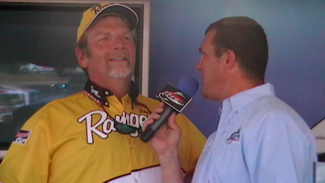 2B327482-B245-4AC2-8DE6-366970FED38D