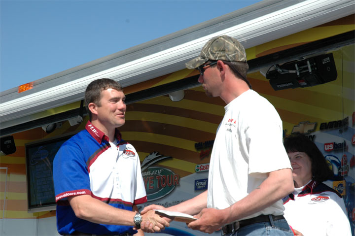 2BFB55E4-2334-4C08-865E-379902ECDBEE