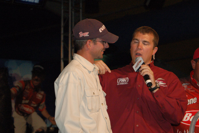 2CDF8076-2F6E-4B9A-945D-383FAF50412D