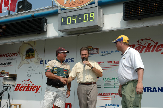 2CE900F7-6BE0-44BB-968E-8EBD37C90C14