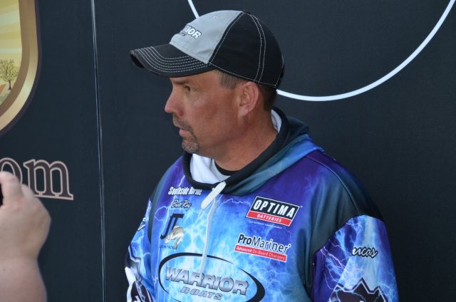 2F4DEF27-028F-4D54-BDCE-C74947D2D744