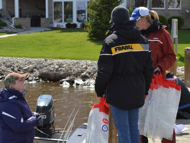 2FC1865B-C374-4310-8E14-703552BF1C33