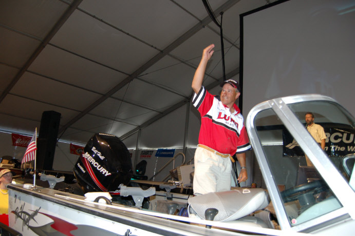 2FE04408-3AE6-4EC6-8B7E-A07944DE615B