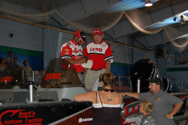 302C71CD-7654-4710-9F00-1F3E1225C856