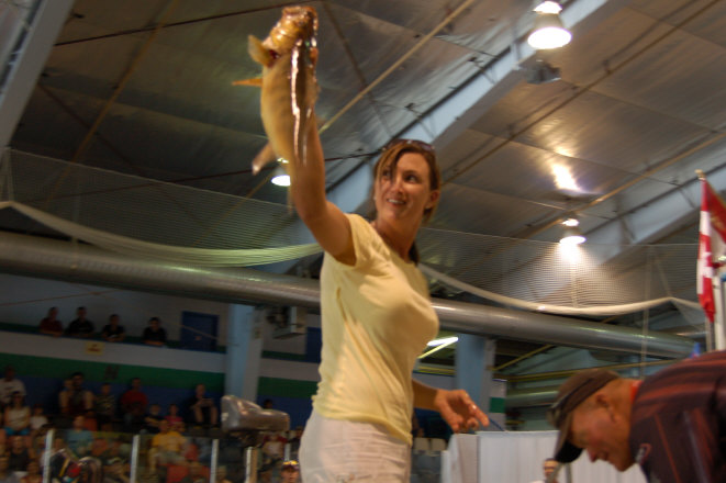 31506C63-CAD6-4C84-B0DE-033671889384