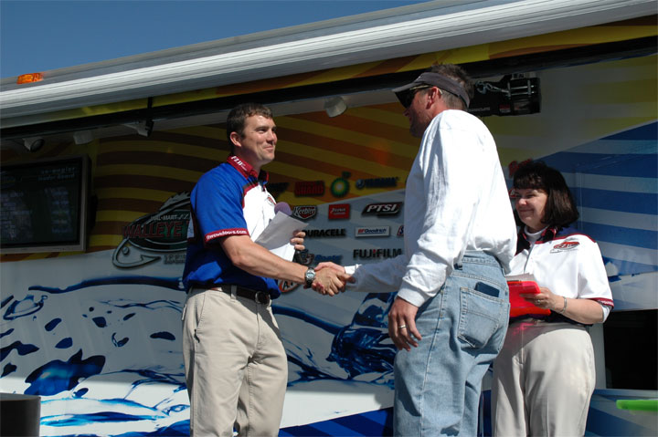 32501E2B-6940-45C1-9960-138A6F9D14E0