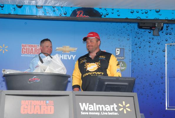 32F403A5-F36C-4F25-AABD-4CDC191753F3