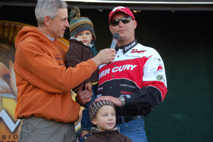 33E9A129-2098-457C-8FC7-962513EA1C0D