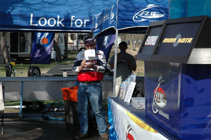 34E9735B-D064-402B-B266-FC40D3B98FA0