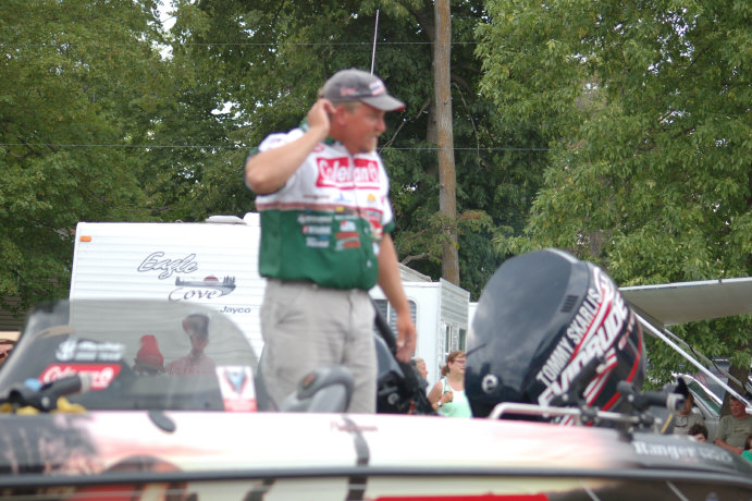 365BAC26-3C1D-4F13-A2AE-CBF07F9C8553