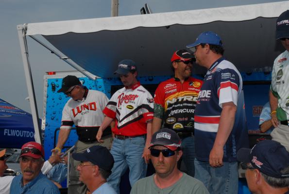 372B46D6-06CD-4EF4-9277-0BC9E05924FB