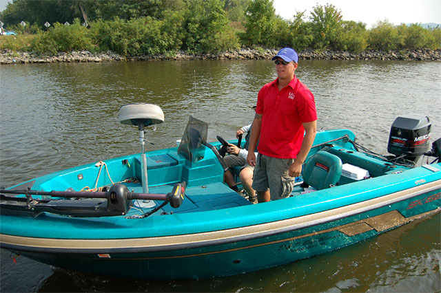 3824B898-FBB5-4596-BCF7-BDBF322C83EE