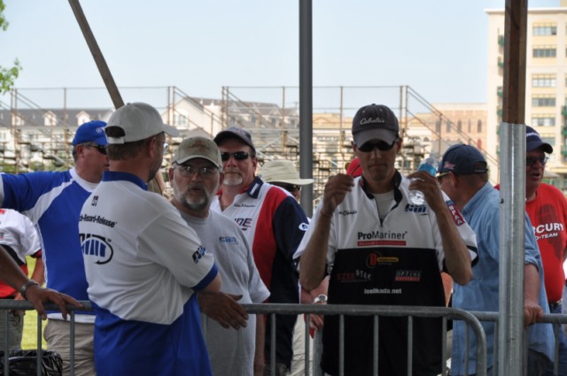 38587C53-D482-4433-A6DC-054088920E3E