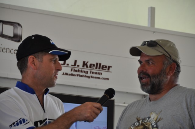 3AD64196-8E9F-4C77-936B-B0FE5F8135B9