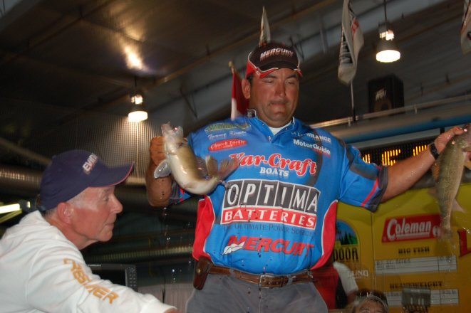 3B8C674B-3B28-485D-BB9B-CDC94A1206E4