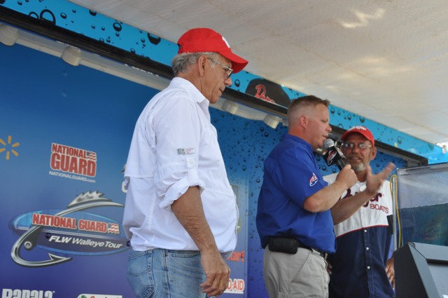 3B94BF01-00B4-4A93-8EAB-5819D7F350BF