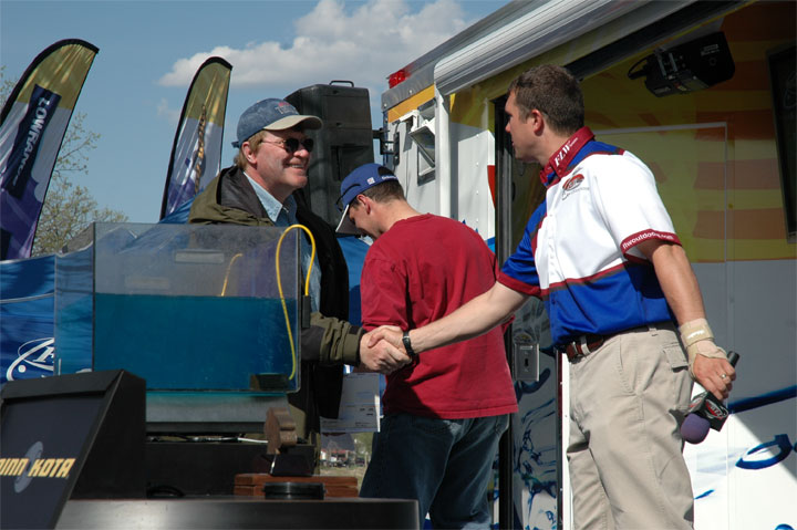 3D3793AE-2AFF-4E77-8663-E9C5EEAC1B0D