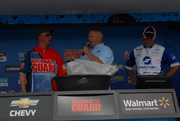 3D44AAE4-D588-4A53-89AF-7B7981A0521A