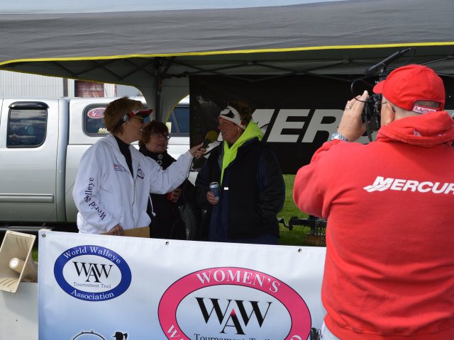 3D807B98-E7DD-40F7-805A-CB6483206A84