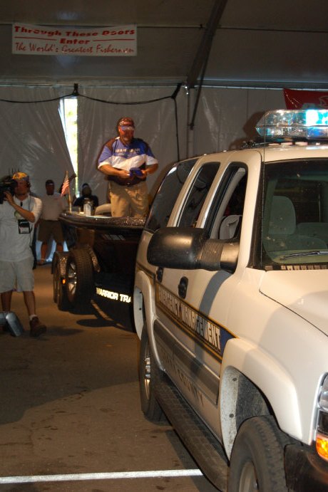 414D8148-ED51-40F8-8400-CAC4F0164CA0