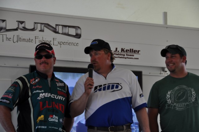 42718AE6-4FBF-402D-913B-8E4FF44A008F