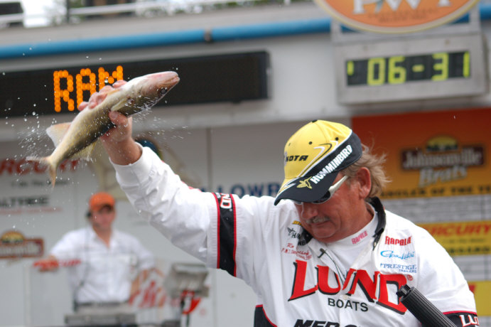 431F991E-C1E7-4811-9B72-F9B7BF647BC0