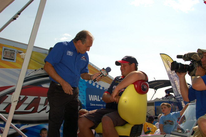 433258EB-9889-4BD5-B49C-290AB0F50FAF