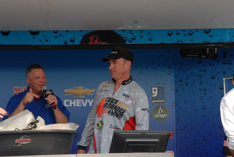 4486F9EE-DA62-45B1-B262-C1EA2DBE20E6