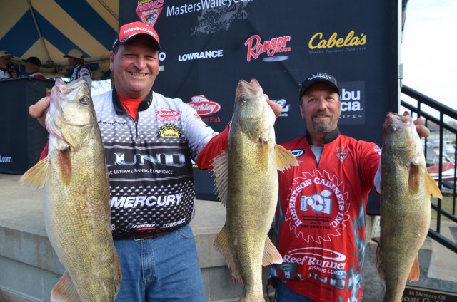 44E68448-E4E4-419D-AD78-A70AE98DE63B